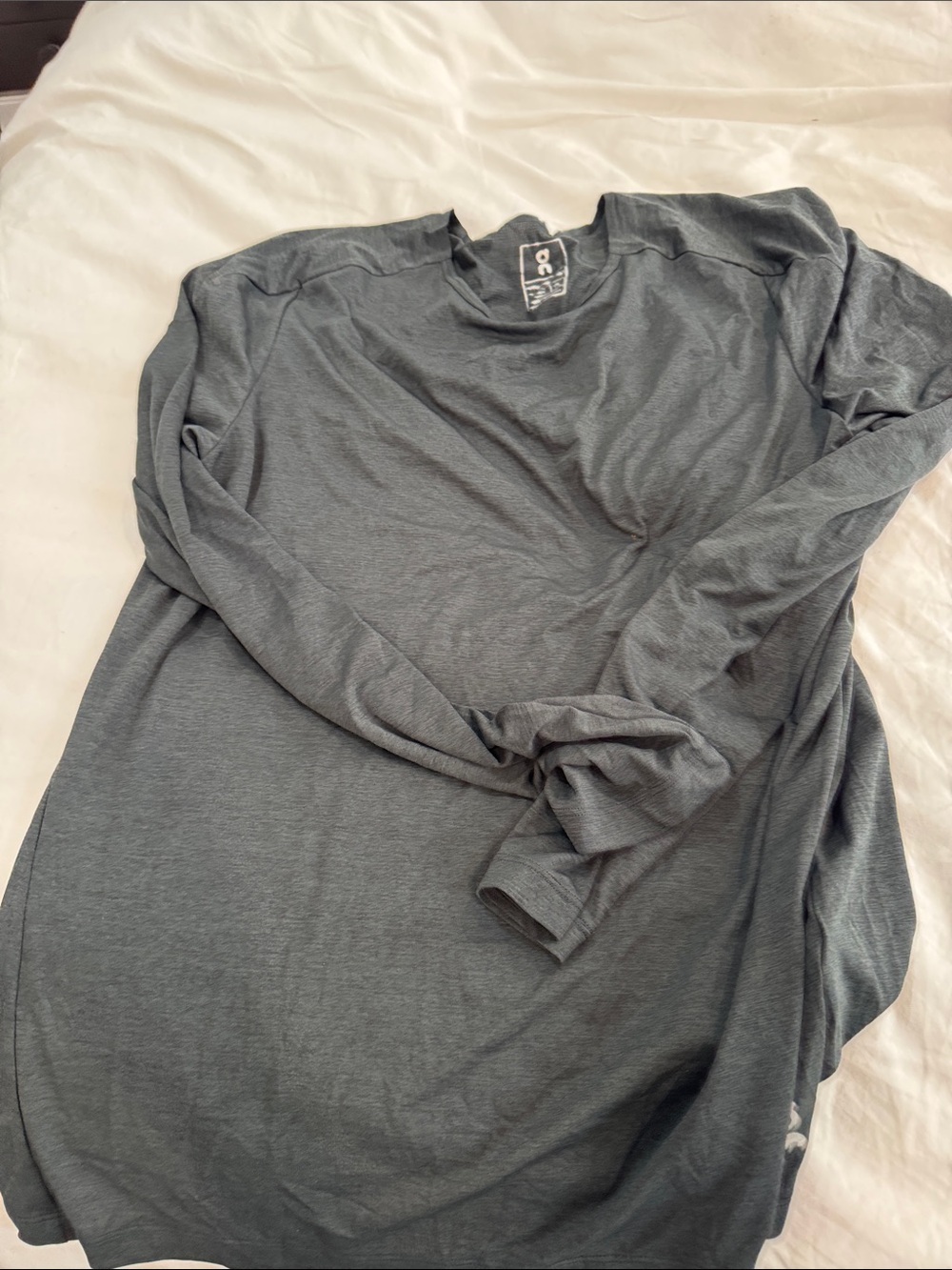 On Running Men's Long Sleeve Crew Shirt - Charcoal Gray